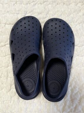 Boys Navy Slip-on Ventilated Water Shoes